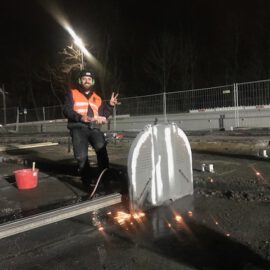 Demontage Brückenkappen und Beton zwischen Stahlbindern